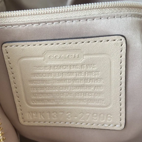 COACH MADISON OPT ART Signature 27906 2way hand or shoulder bag - Gently used - Picture 7 of 14